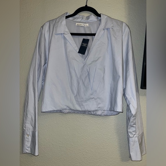 Abercrombie & Fitch Long-Sleeve Poplin Wrap Top - Picture 3 of 9